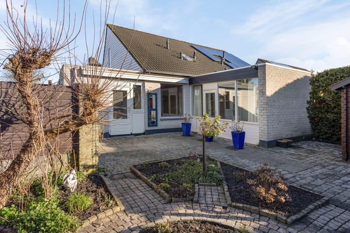 Photo 22 of Galjoen 20