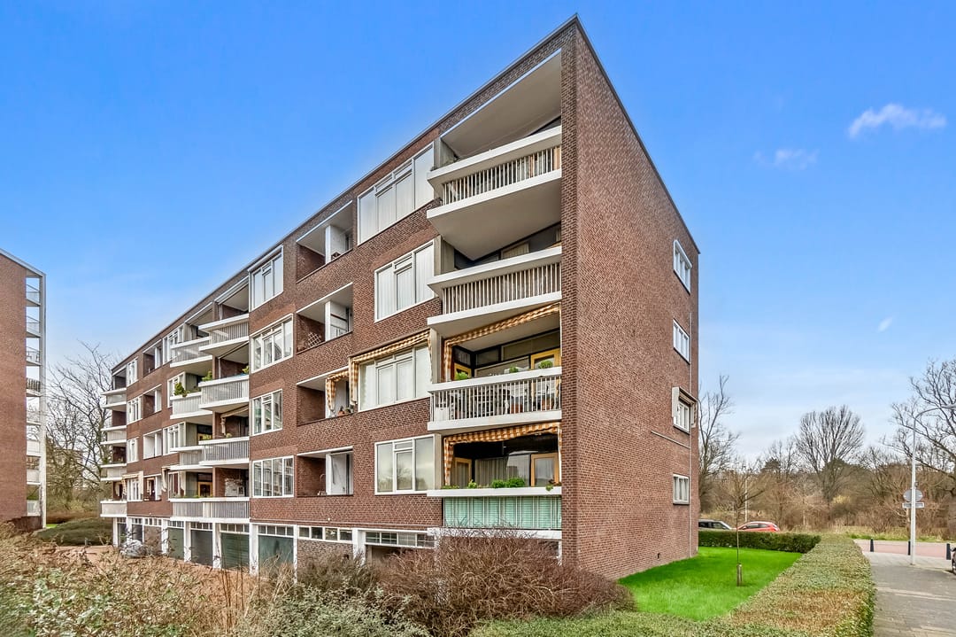 Photo 11 of Stokroosstraat 323