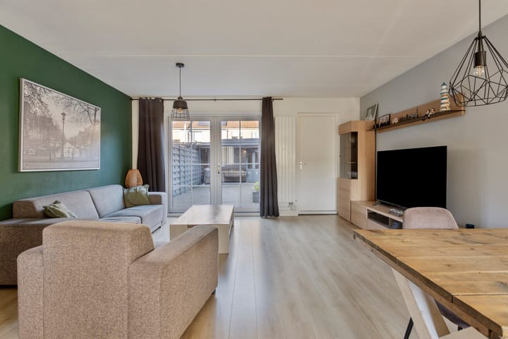 Foto 6 van Hoefijzer 79