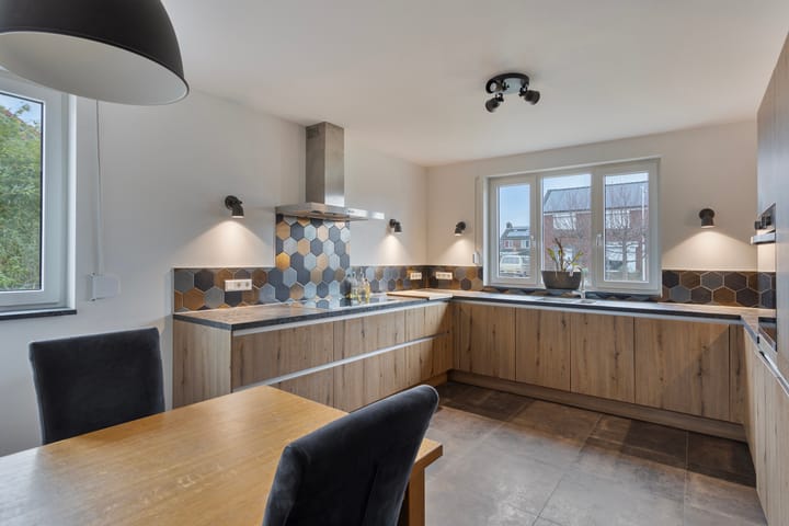 Photo 15 of Nieuweweg 41