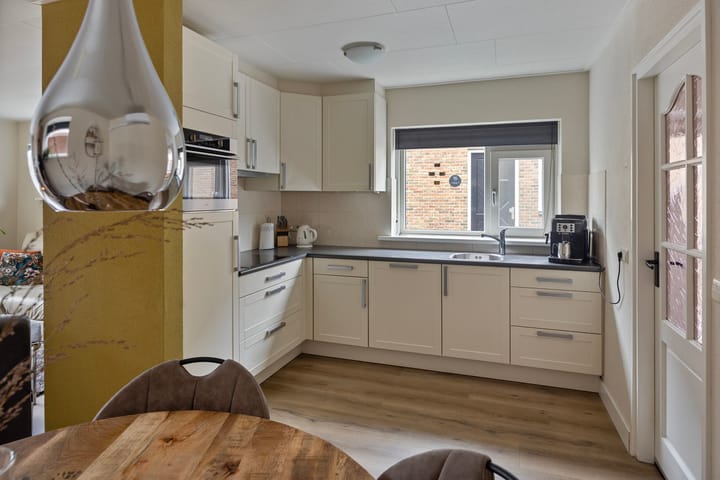 Foto 16 van Kerkstraat 14