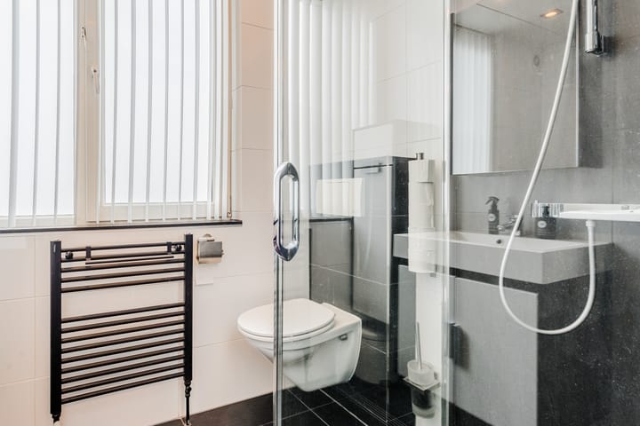 Photo 36 of Golfweg 42