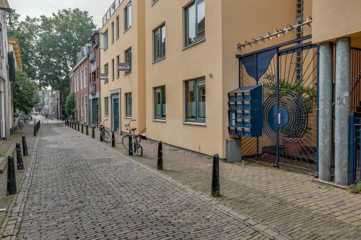 Bekijk foto 20 van Korte Lauwerstraat 22