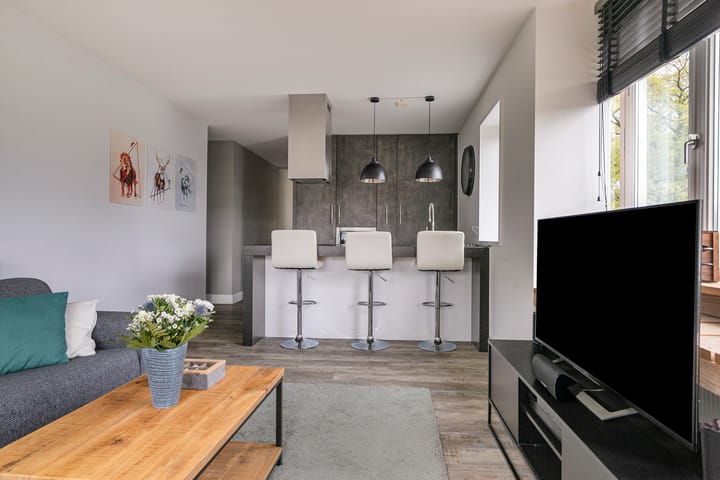 Foto 4 van Stationsplein 12-H