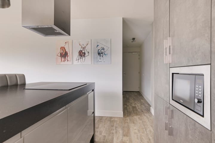 Foto 7 van Stationsplein 12-H