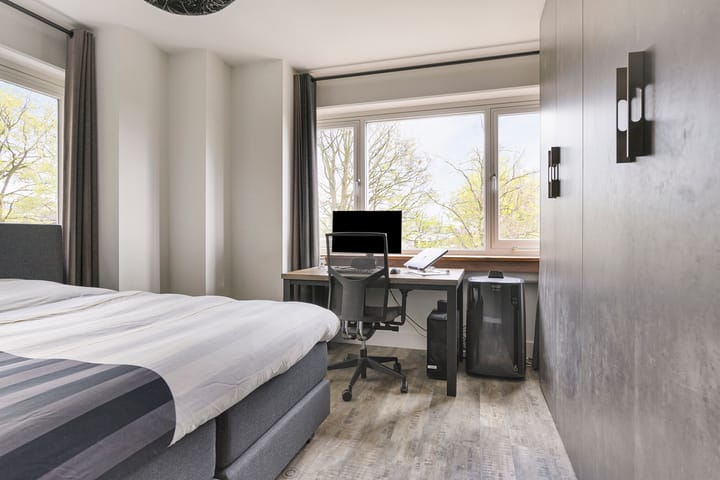 Foto 11 van Stationsplein 12-H