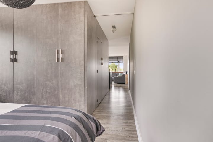 Foto 12 van Stationsplein 12-H