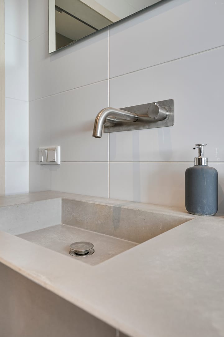 Foto 16 van Stationsplein 12-H