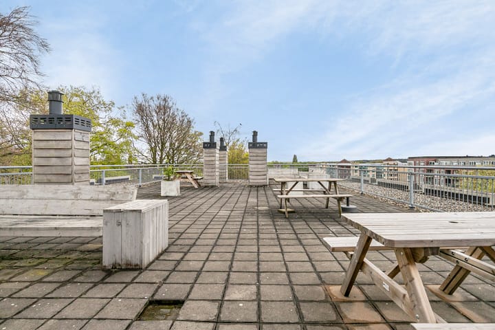 Foto 22 van Stationsplein 12-H