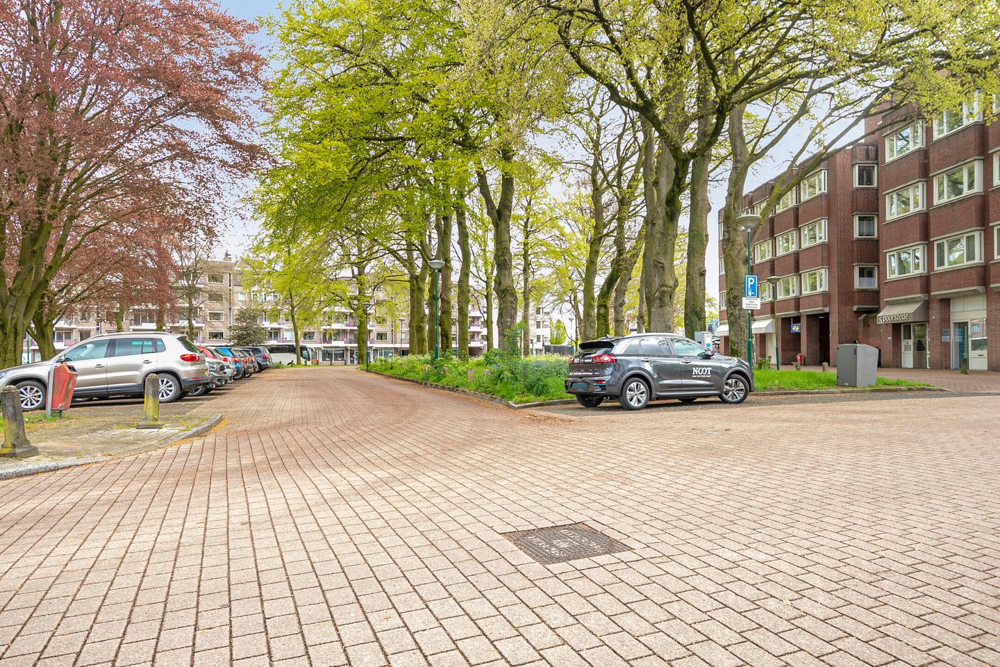 Foto 25 van Stationsplein 12-H