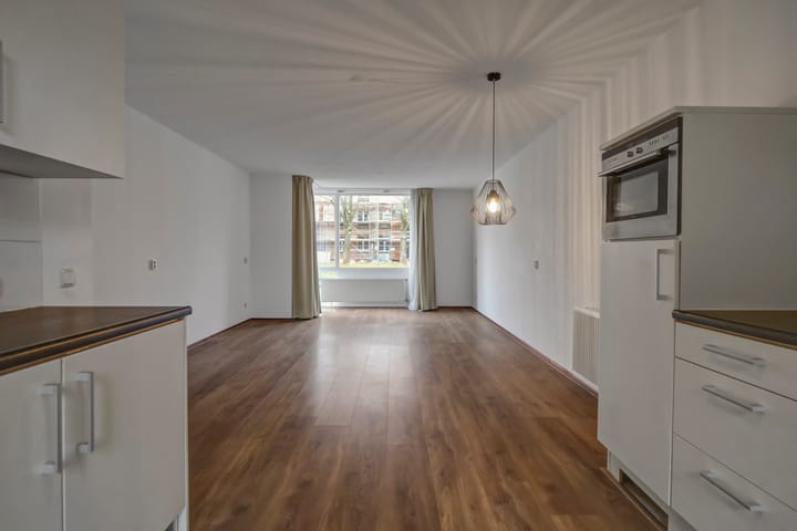 Photo 9 of Molengracht 18-B