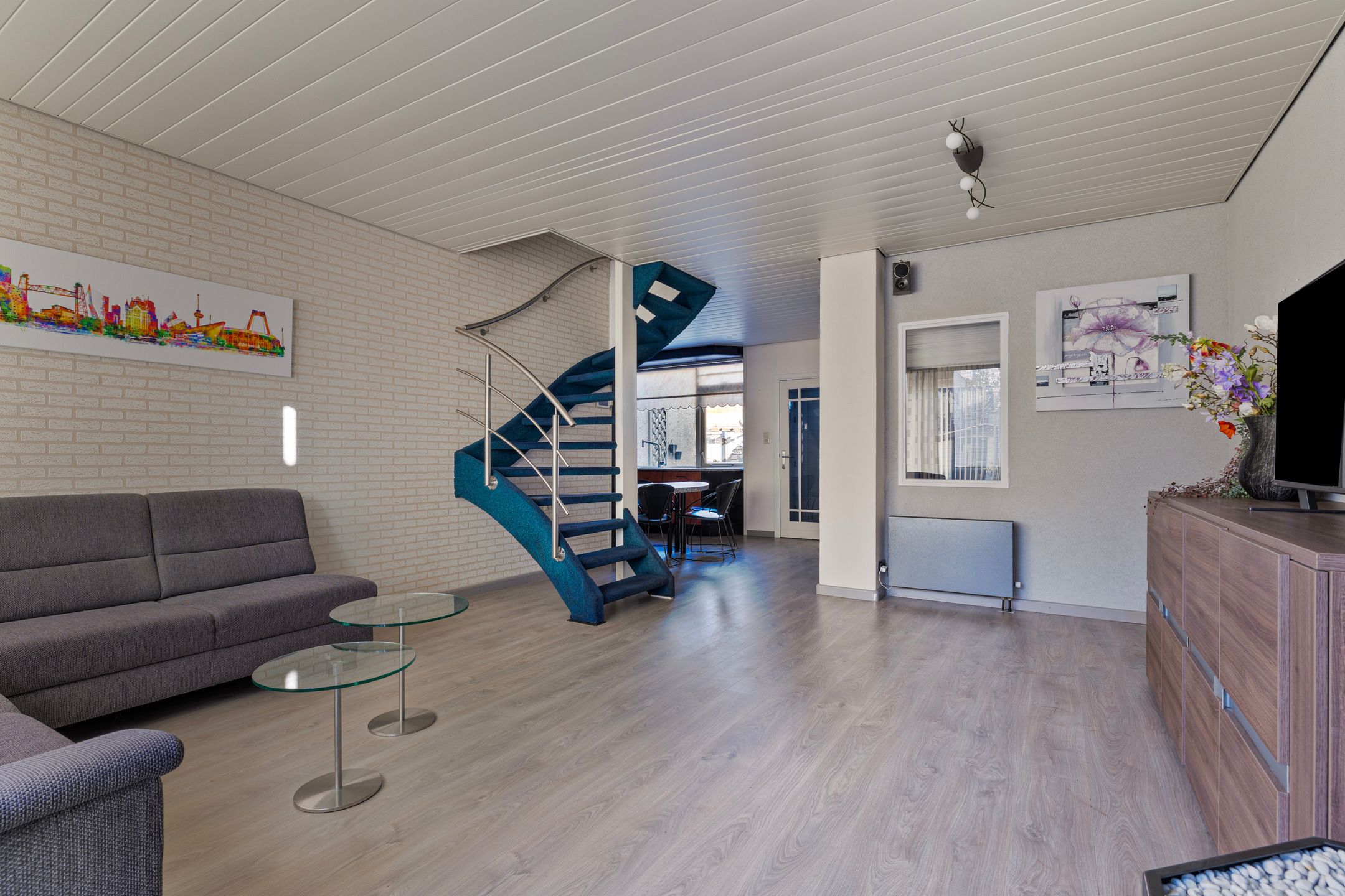 Foto 9 van Azarooldoorn 15