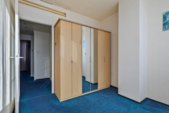 Foto 25 van Azarooldoorn 15