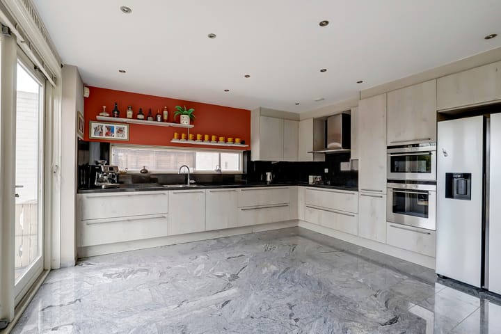 Foto 4 van Anna Jacominaplaat 4