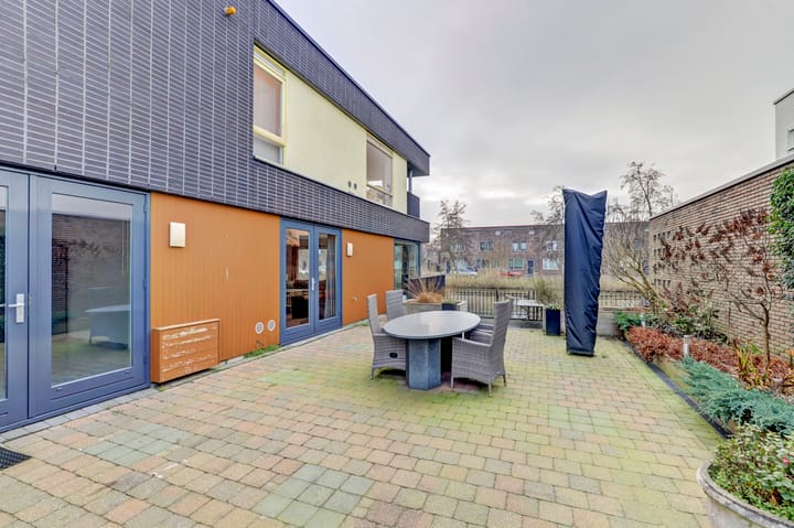 Foto 21 van Anna Jacominaplaat 4