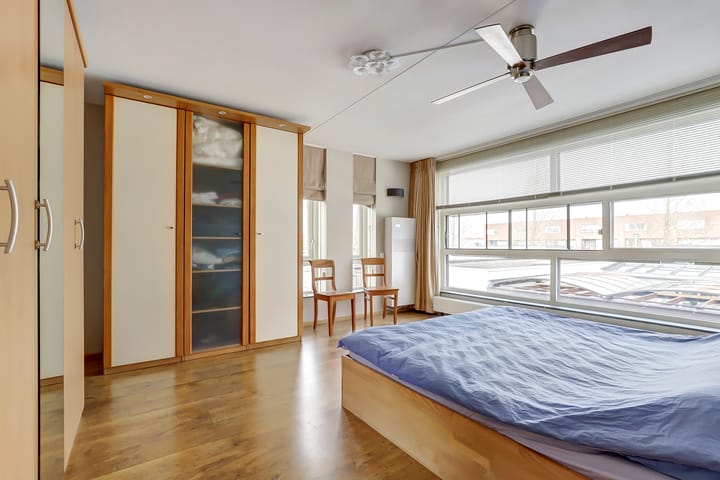 Foto 25 van Anna Jacominaplaat 4