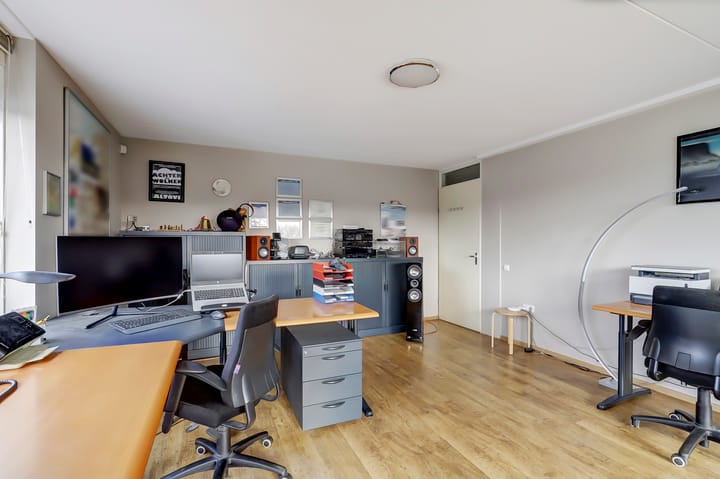 Foto 30 van Anna Jacominaplaat 4