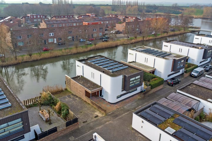 Foto 37 van Anna Jacominaplaat 4