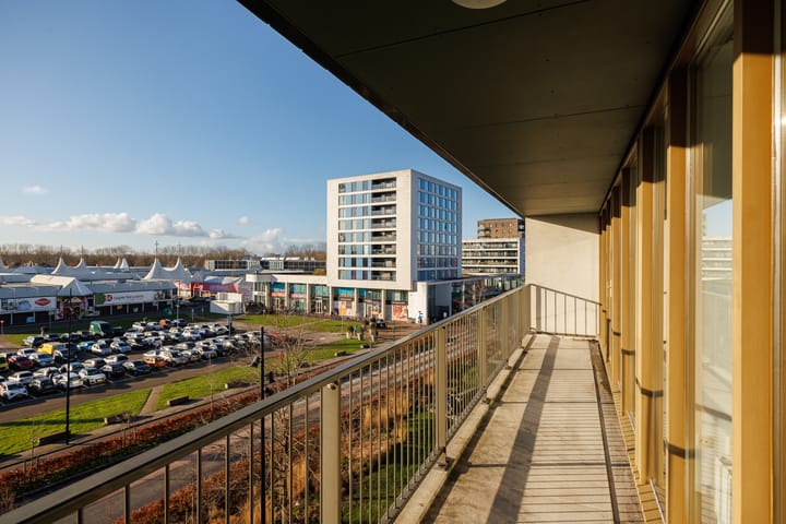 Foto 2 van Baltimoreplein 59