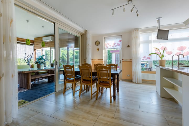 Foto 15 van Volkelstraat 10