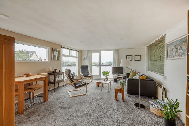 Photo 3 of Vlietkade 3-W