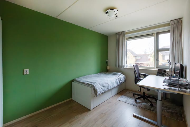 Foto 22 van De Gasperilaan 53