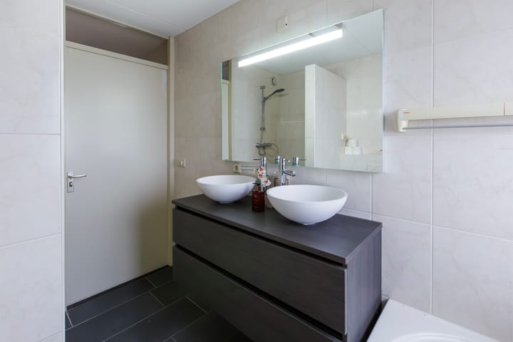 Foto 25 van De Gasperilaan 53