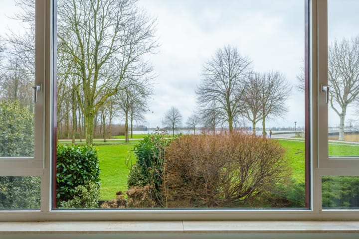 Foto 5 van James Stewartstraat 46