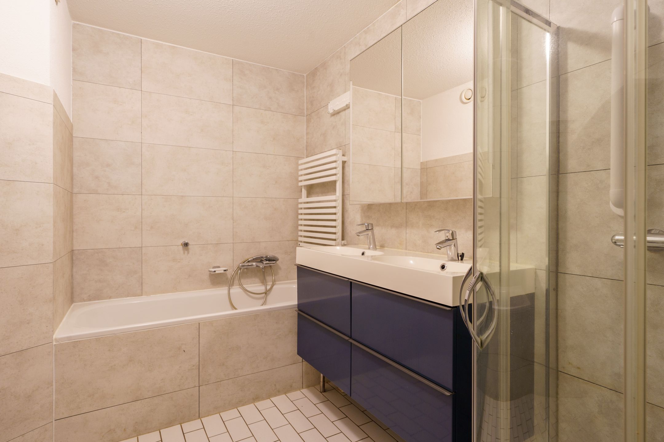 Photo 15 of James Stewartstraat 46