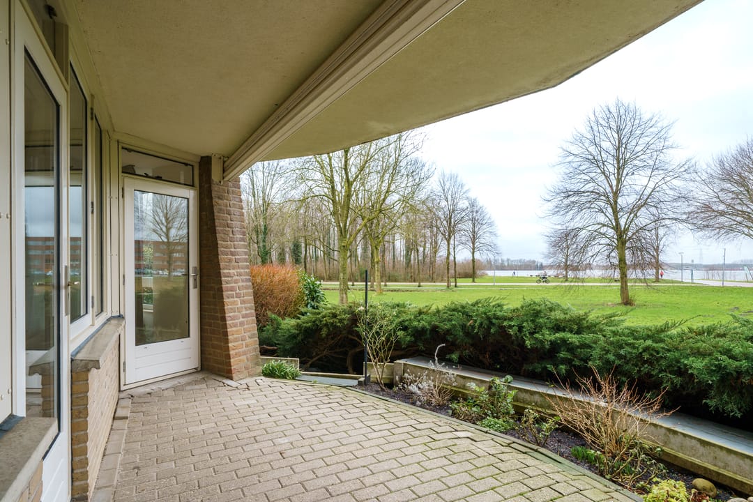 Photo 17 of James Stewartstraat 46