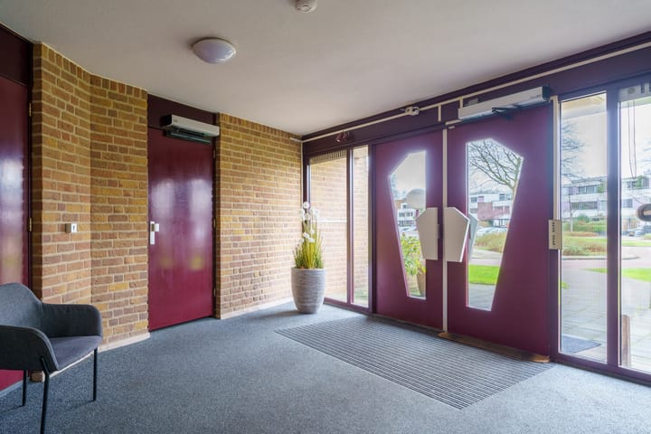 Foto 25 van James Stewartstraat 46