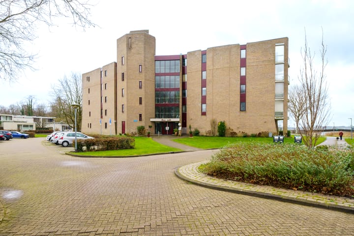 Foto 28 van James Stewartstraat 46