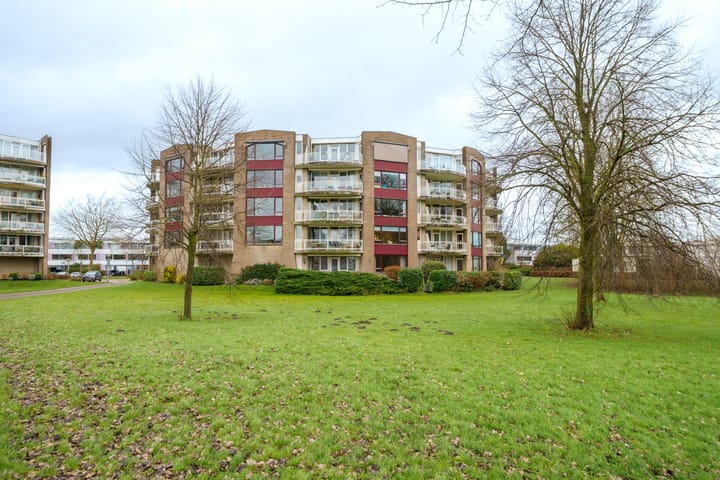 Foto 32 van James Stewartstraat 46