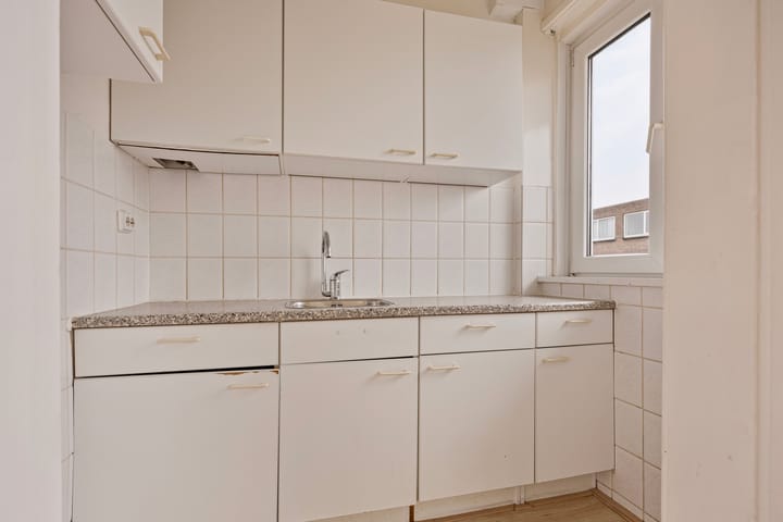 Foto 5 van Portugesestraat 33-B