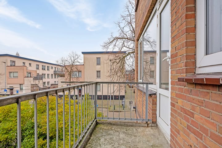 Foto 9 van Portugesestraat 33-B