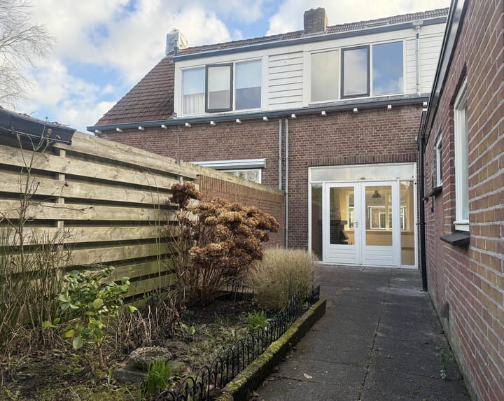 Foto 13 van Jitze Pieter van Dijkstraat 4