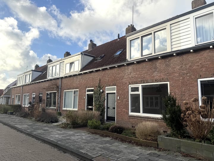 Foto 22 van Jitze Pieter van Dijkstraat 4