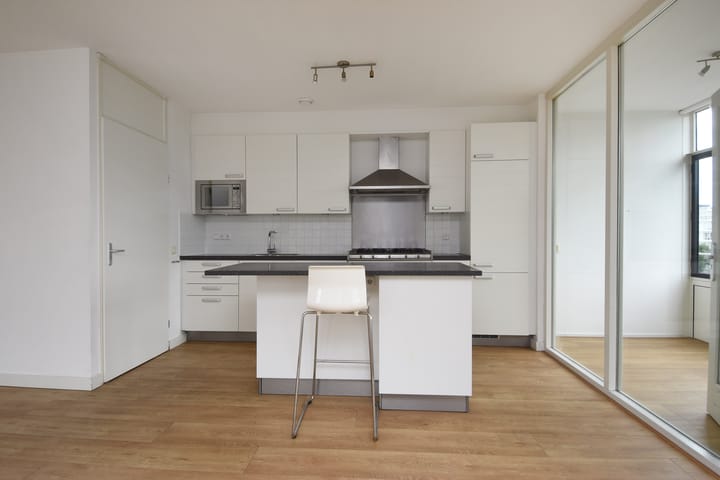 Foto 8 van Burgemeester De Monchyplein 215