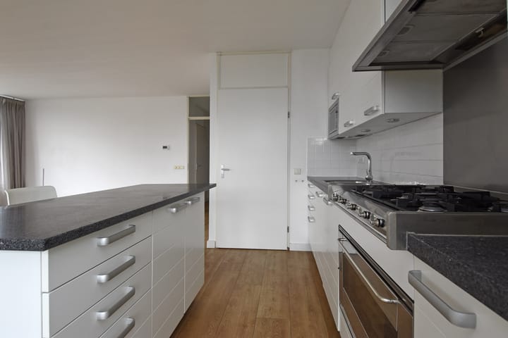 Foto 9 van Burgemeester De Monchyplein 215