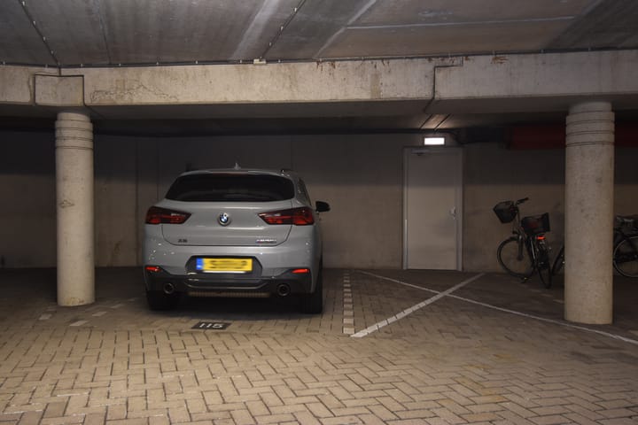 Foto 18 van Burgemeester De Monchyplein 215