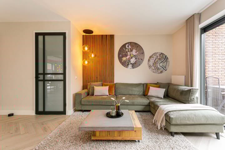 Photo 7 of Emile Hullebroeckstraat 19