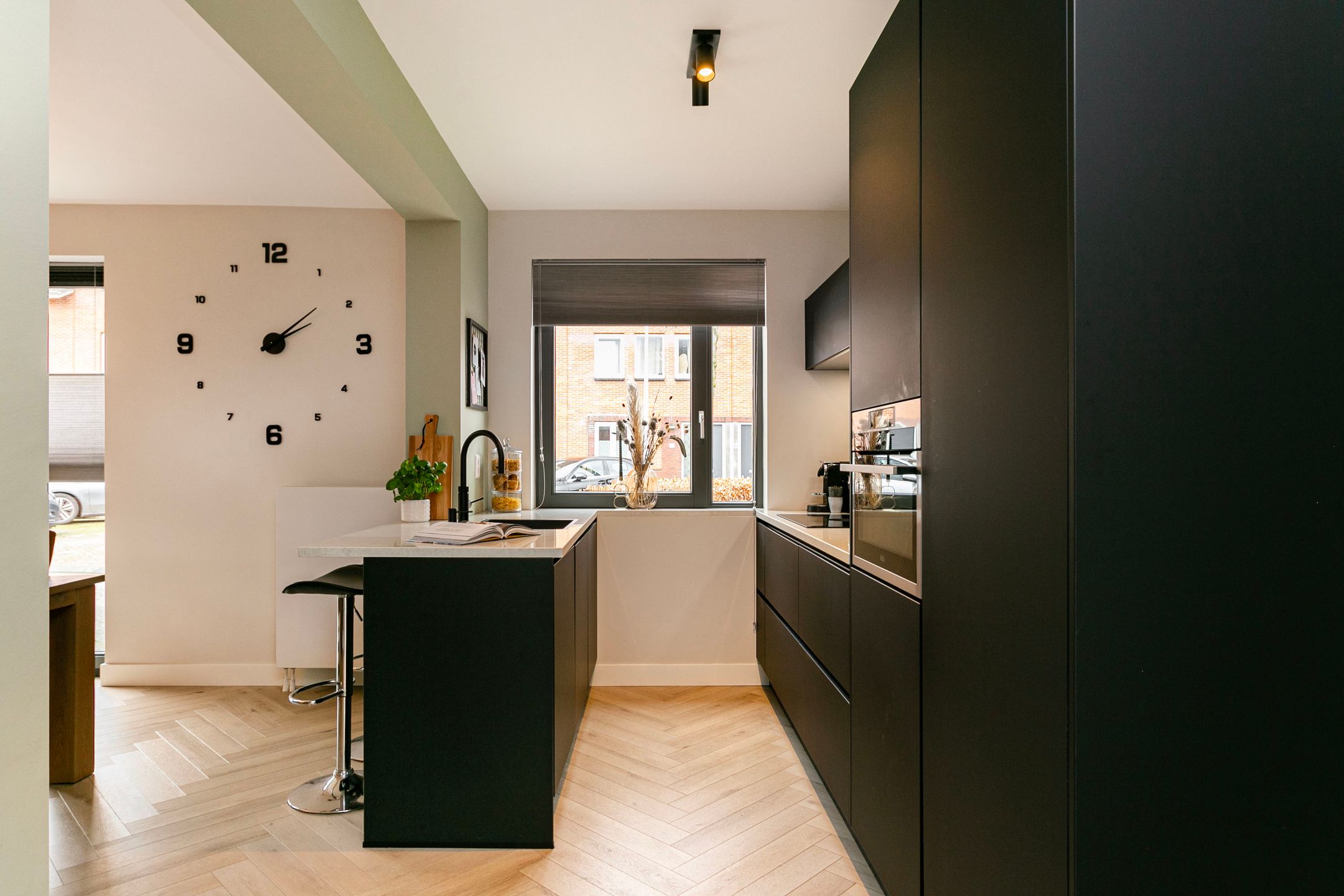 Foto 12 van Emile Hullebroeckstraat 19