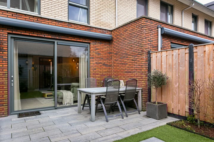 Photo 40 of Emile Hullebroeckstraat 19