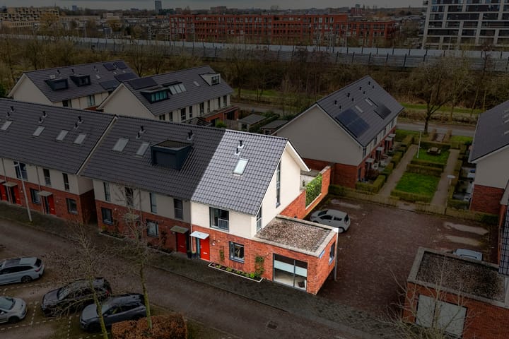 Photo 46 of Emile Hullebroeckstraat 19