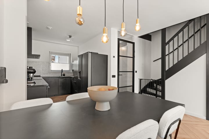 Foto 15 van Balderstraat 6