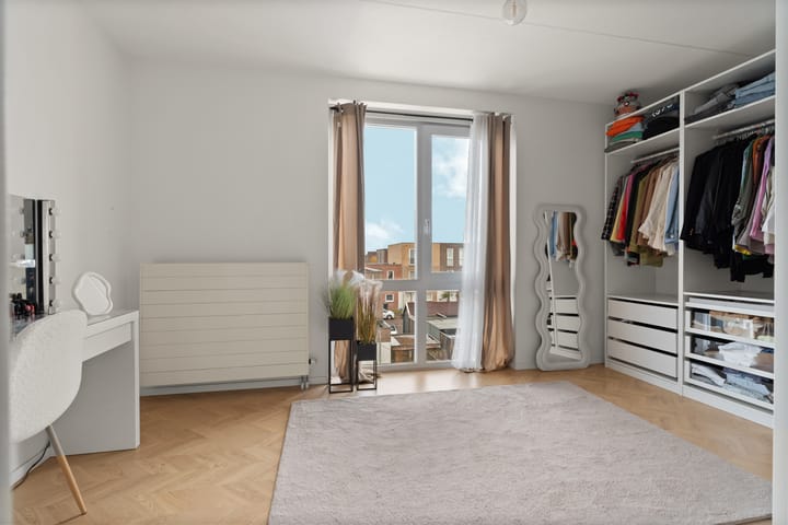 Foto 22 van Balderstraat 6