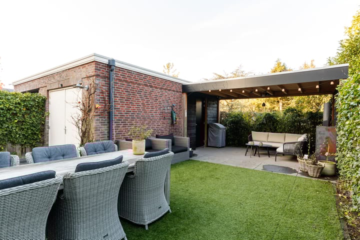 Photo 11 of Derde Westerparklaan 315