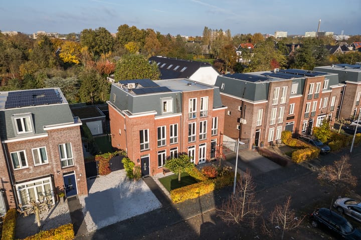 Photo 29 of Derde Westerparklaan 315