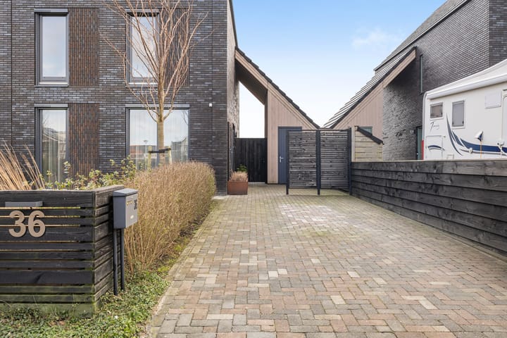 Foto 11 van De Ljepper 36