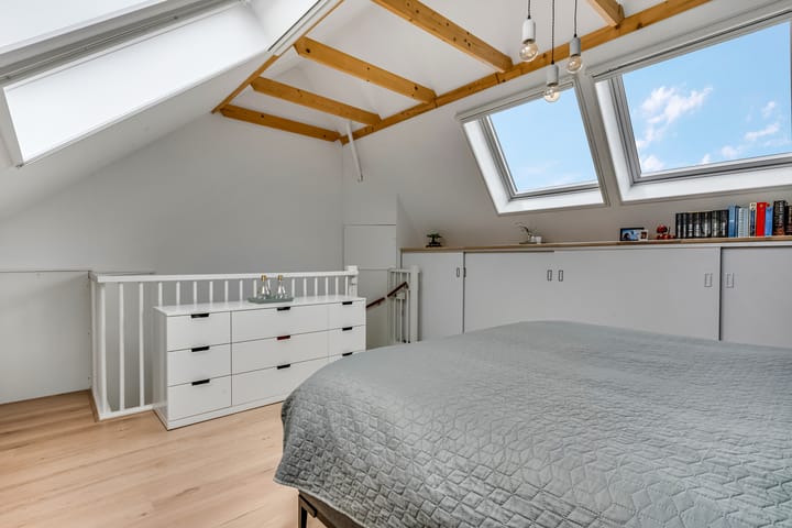 Foto 32 van Serge Gainsbourgstraat 4